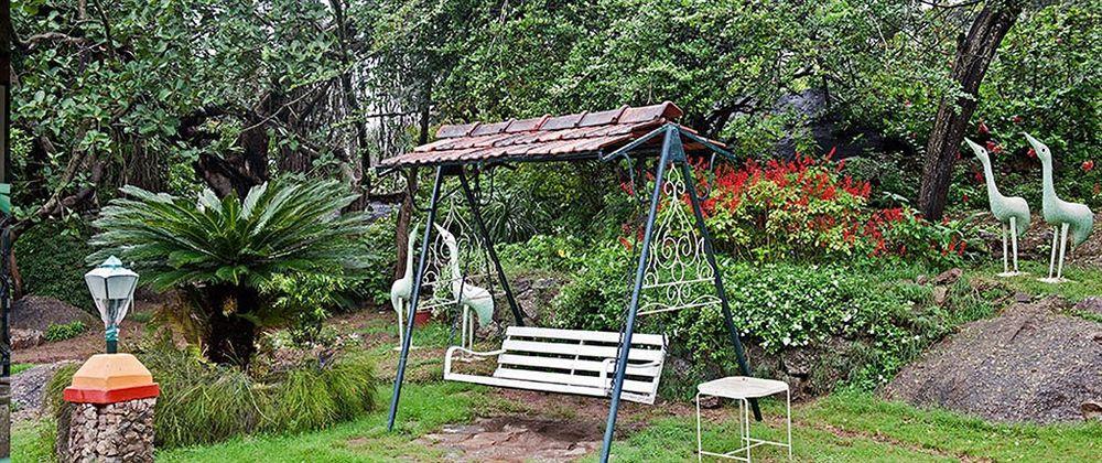 Welcomheritage Connaught House Mount Abu Exterior photo